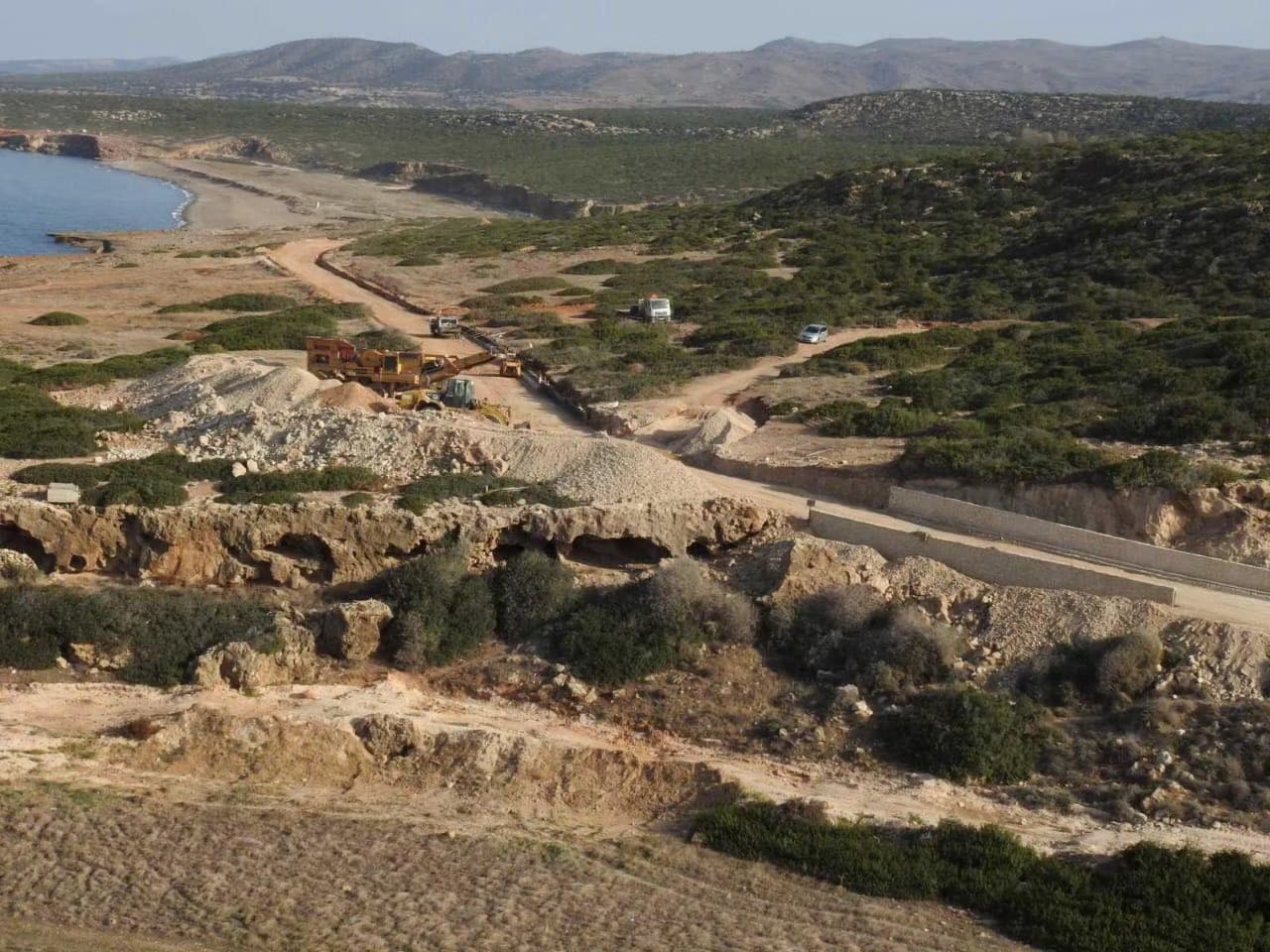 Akamas works to resume , ‘immediately’