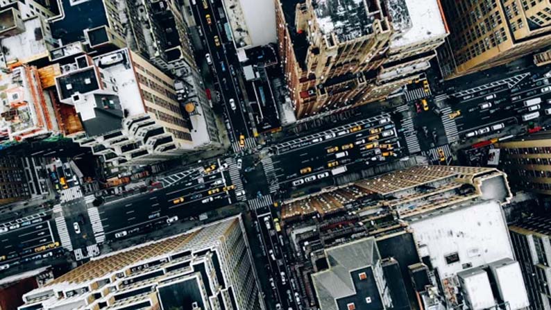 Strong US surveys, cautious BoC, Eurozone struggles