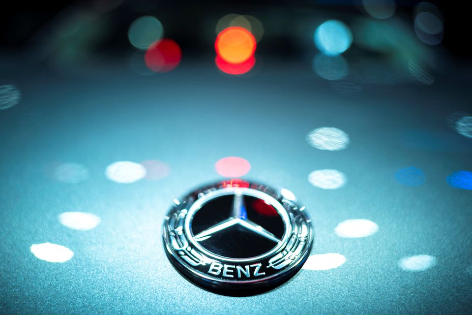 Mercedes-Benz warns geopolitics, trade tensions to weigh in 2024