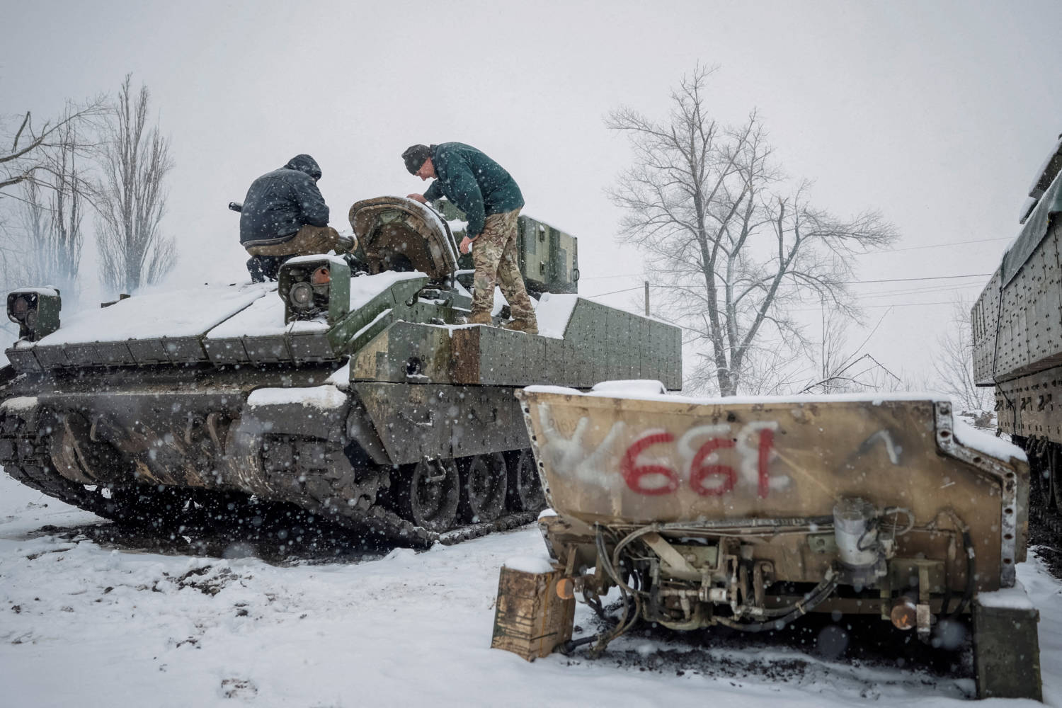 Opinion: Trump’s words, military imbalance seen raising risk of war in Europe