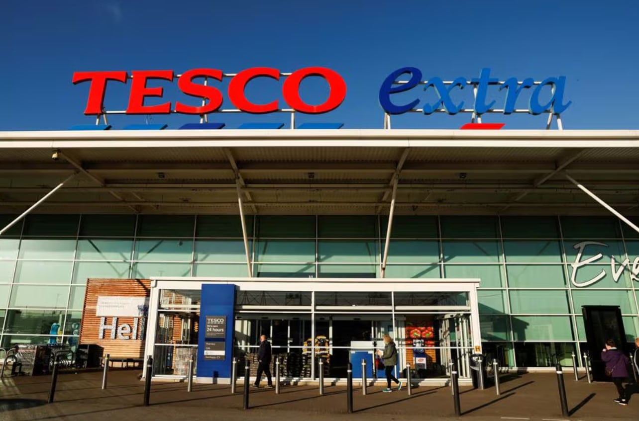 Britain, ’s Tesco raises store worker pay by 9.1 per cent
