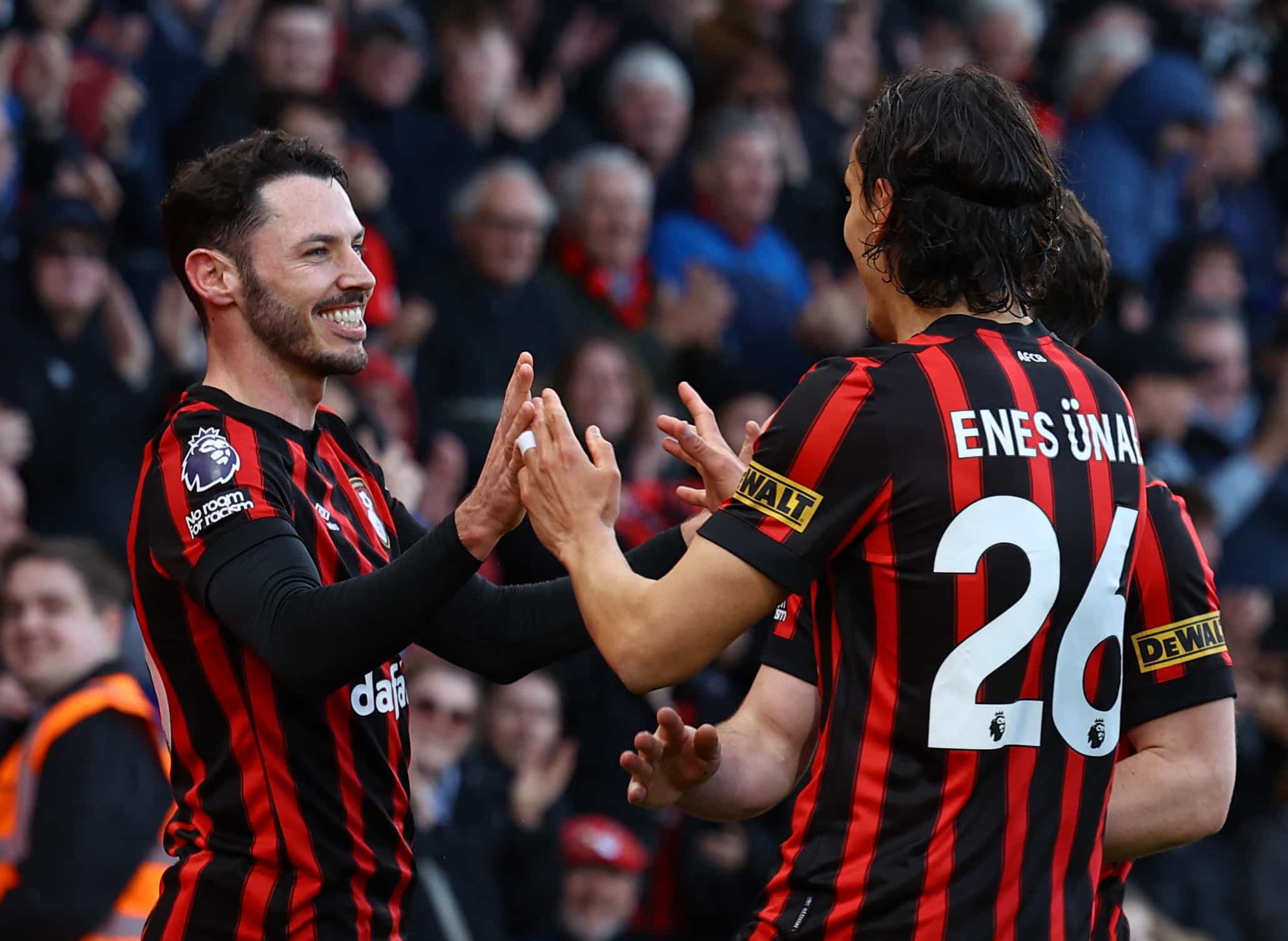 Coleman own goal condemns Everton to defeat at Bournemouth