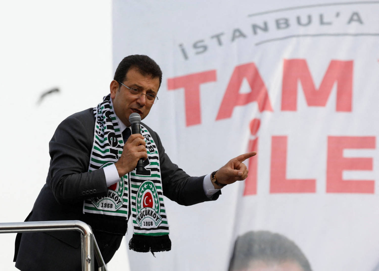 EXPLAINER-Turkey’s local vote a test for Erdogan and his main rival Imamoglu