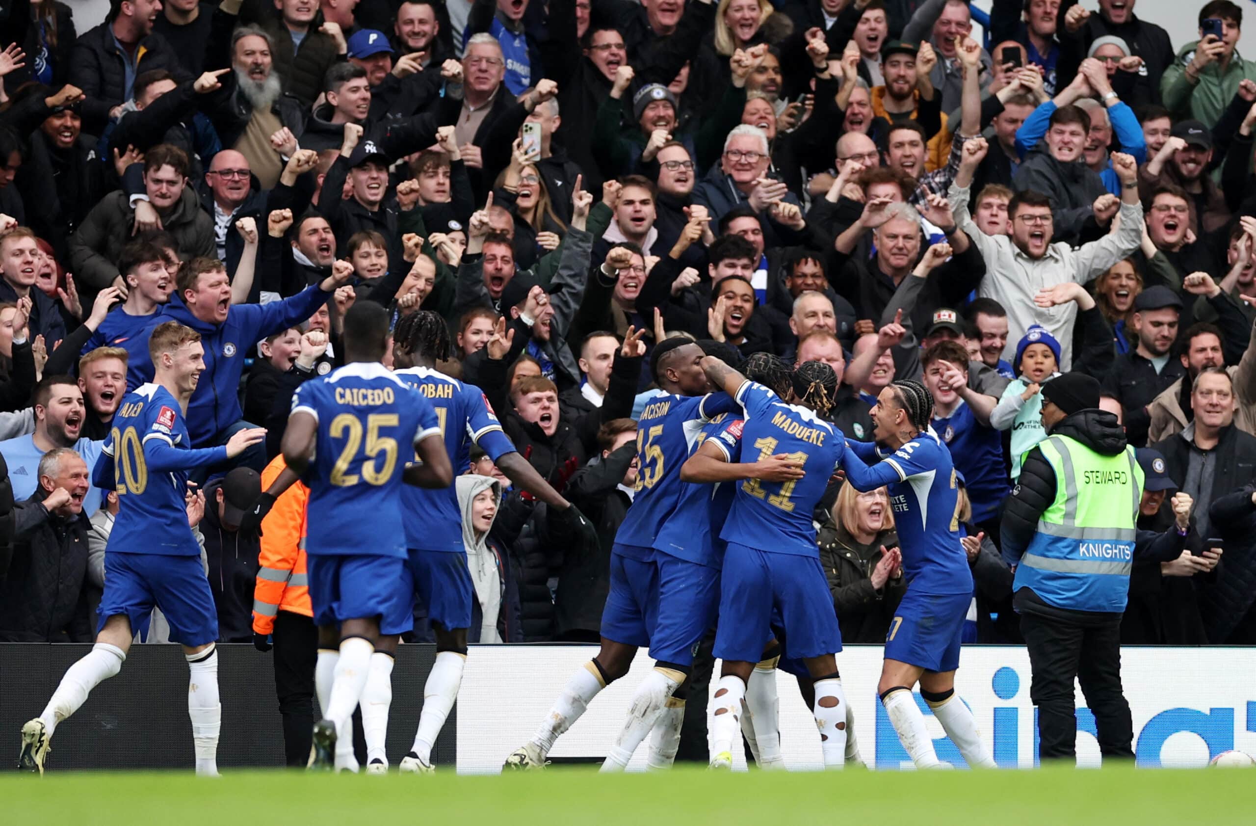 Last-gasp goals earn Chelsea FA Cup quarter-final win over Leicester