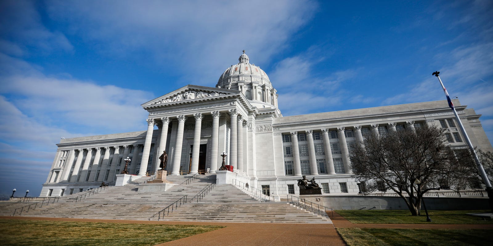 Missouri House again votes to cut corporate income taxes. Democrats call it a giveaway