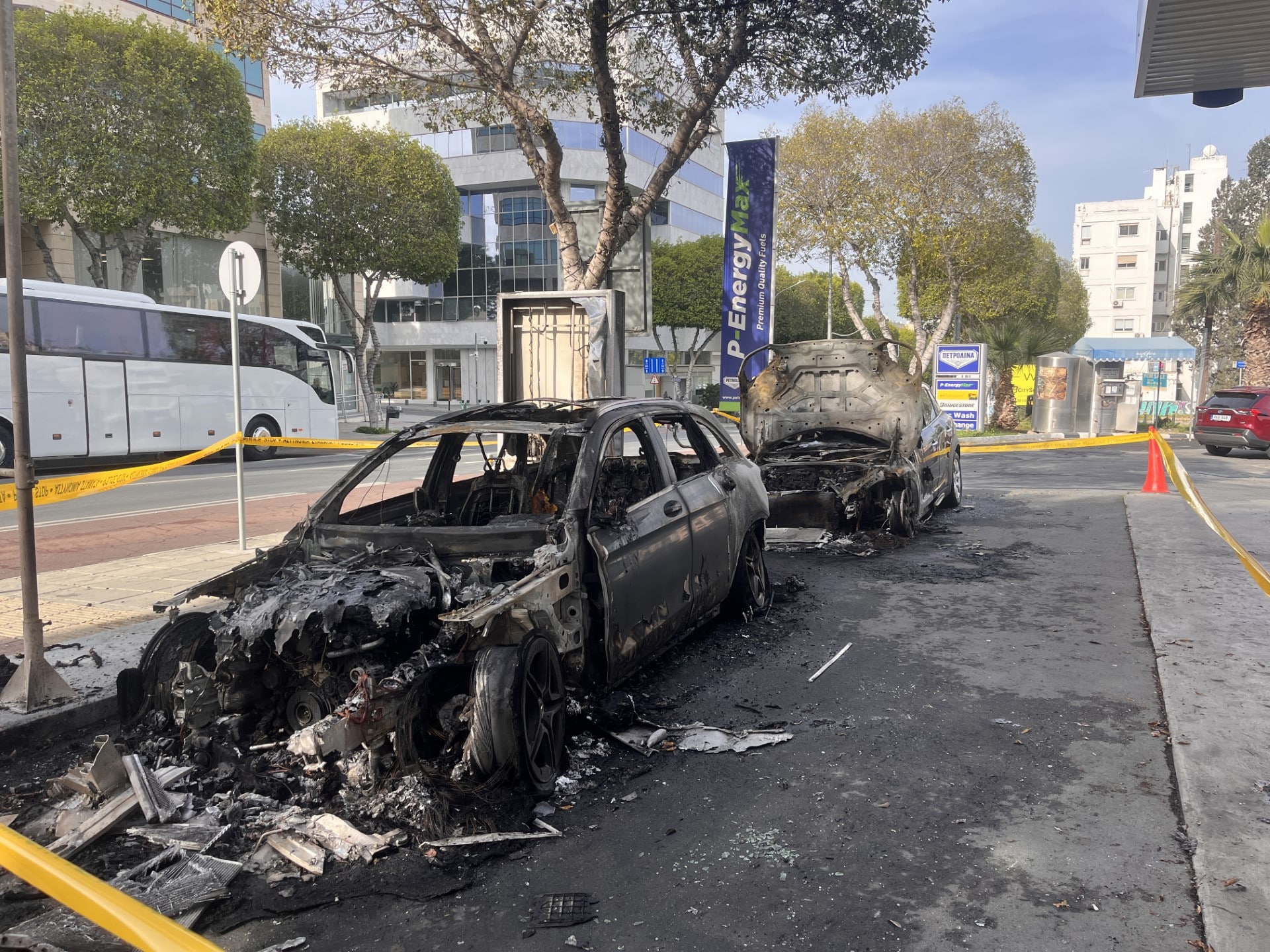 Police investigating two car fires at Nicosia petrol station