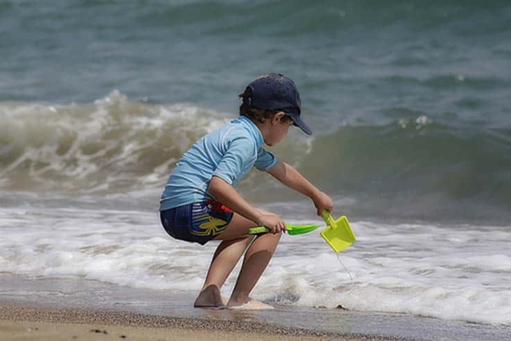 Tourist arrivals show recovery in February
