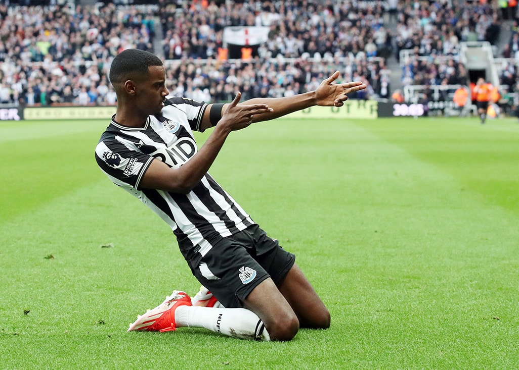 Isak double leads Newcastle to crucial 4-0 win over Spurs