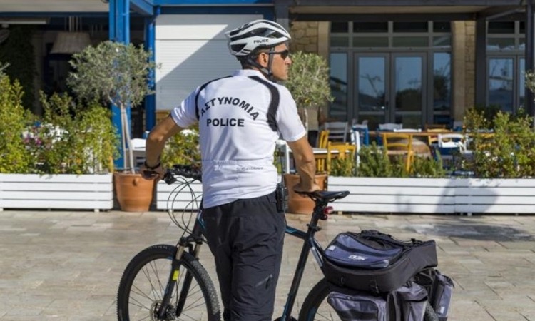Limassol bicycle officer injured in hit-and-run