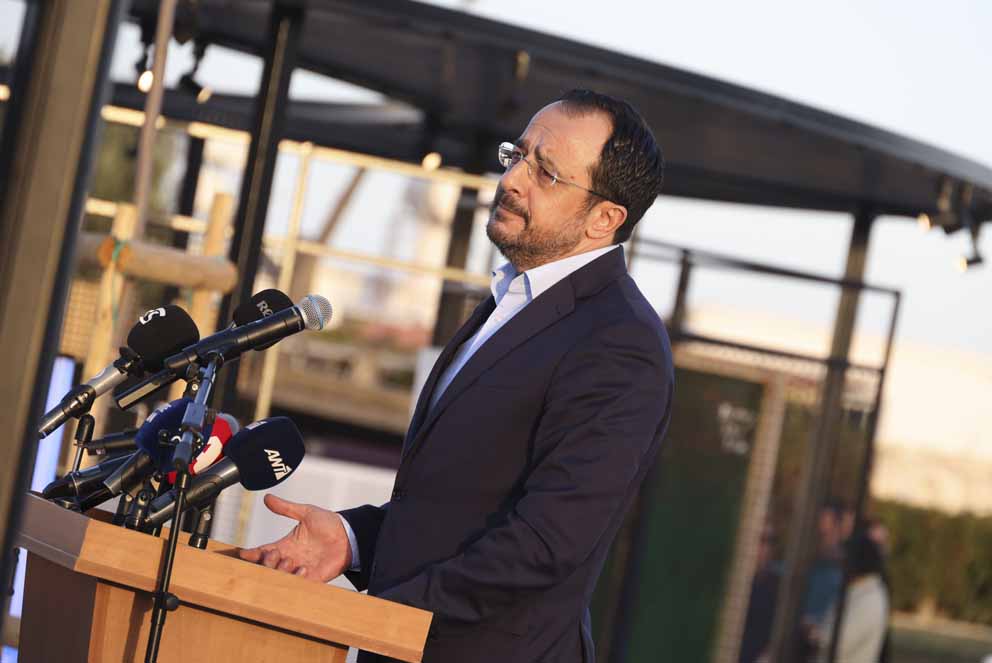 Migration tops agenda for Lebanon visit