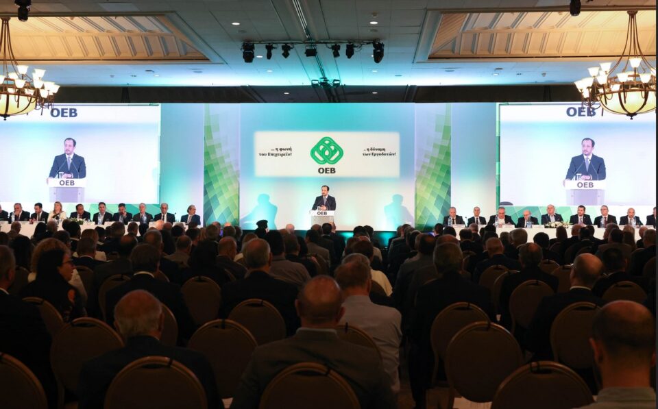 President reiterates support for businesses , — wants to “turn challenges into opportunities”