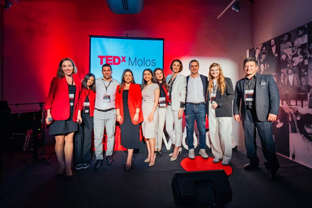 TEDxMolos: Inspiring talks and mesmerising performances [photos]