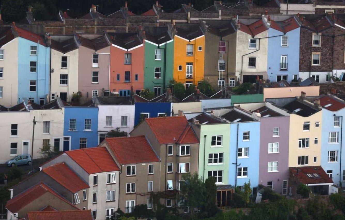 UK house prices rise by most since Dec 2022