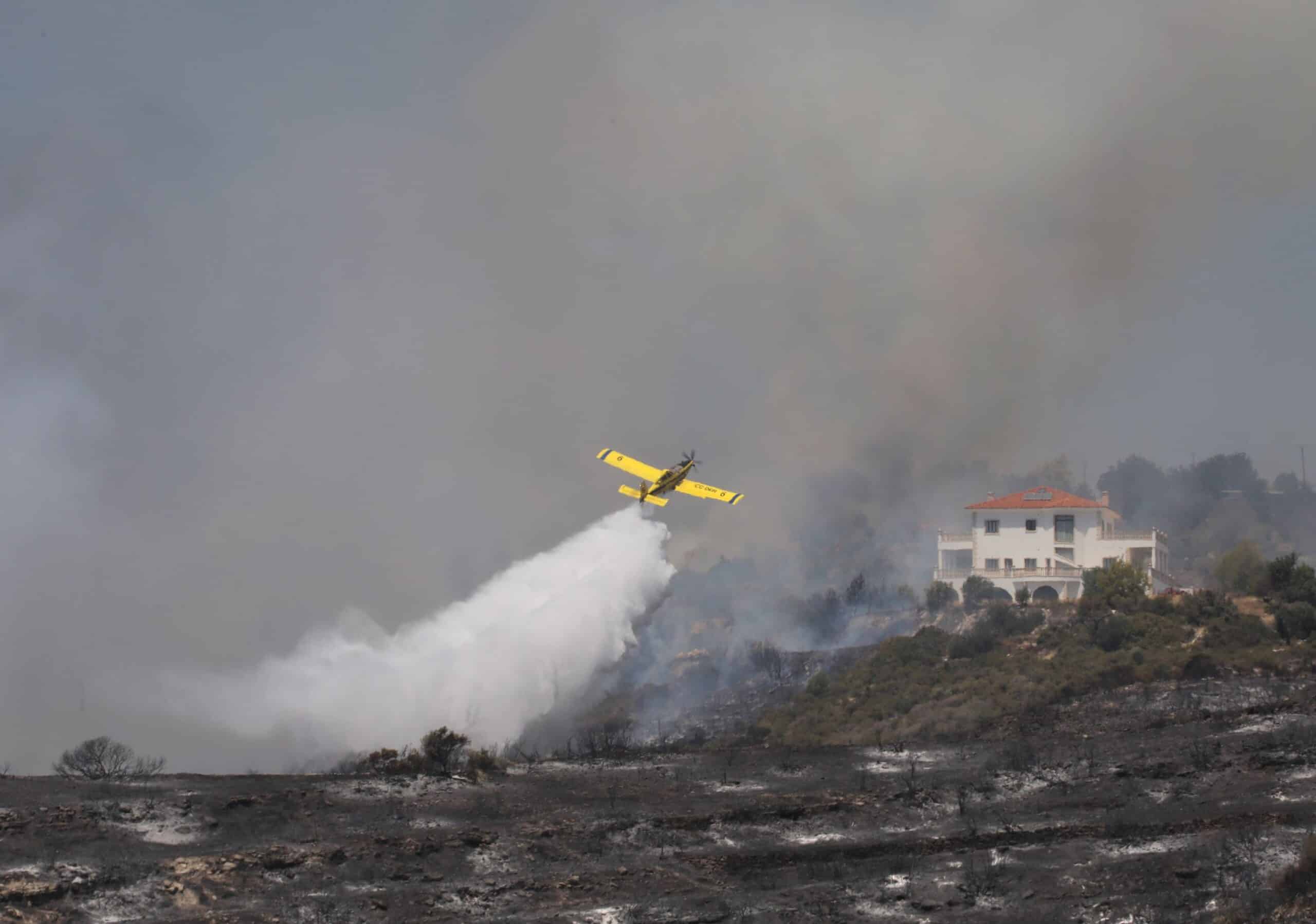 EU Commission: two firefighting aircraft to Cyprus