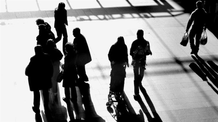 Registered unemployed decreased in April by 17.2%