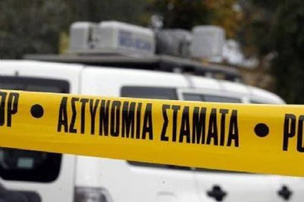 Shots fired at car in Zakaki