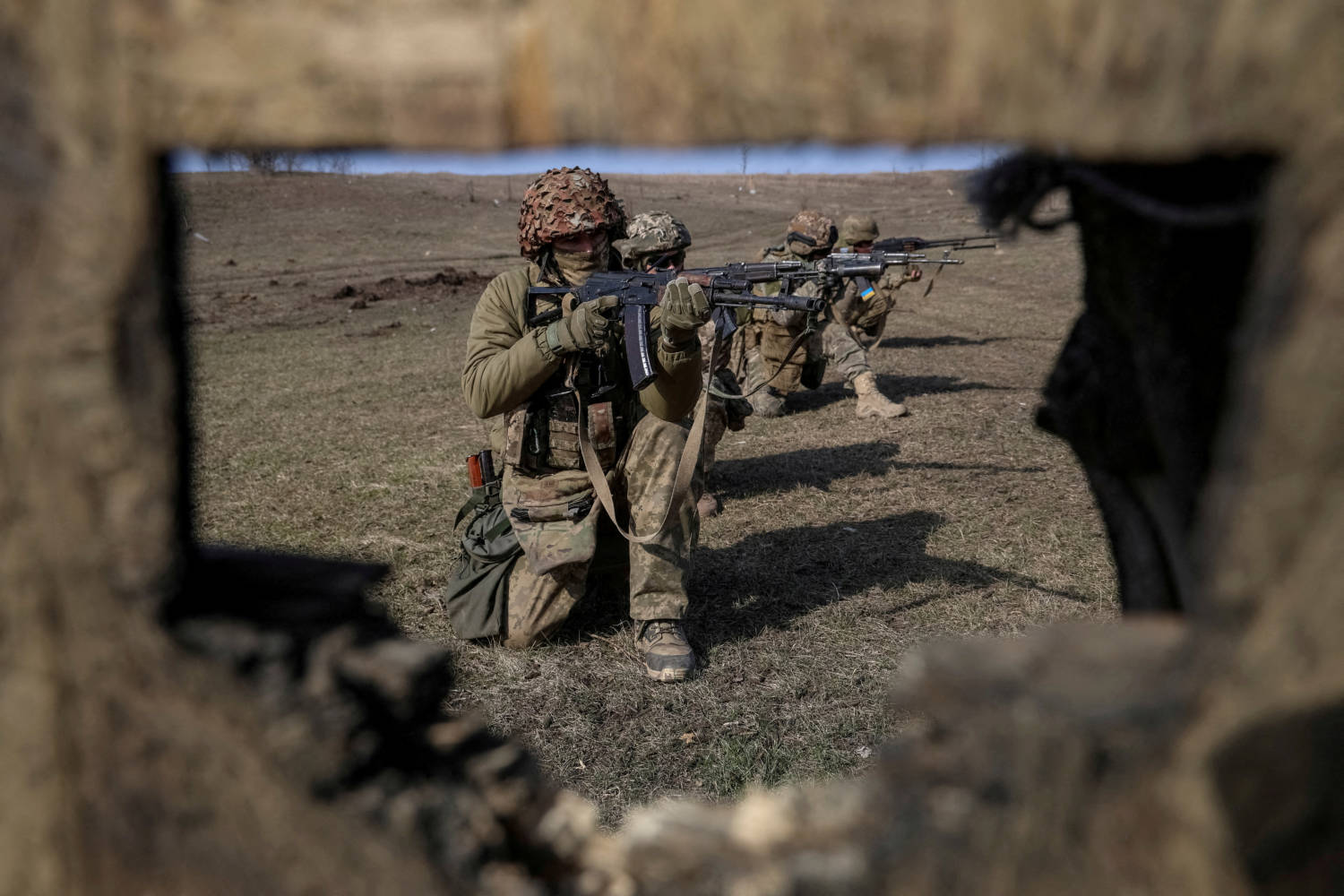 Ukraine may have talks eventually with Russia, intelligence officer says