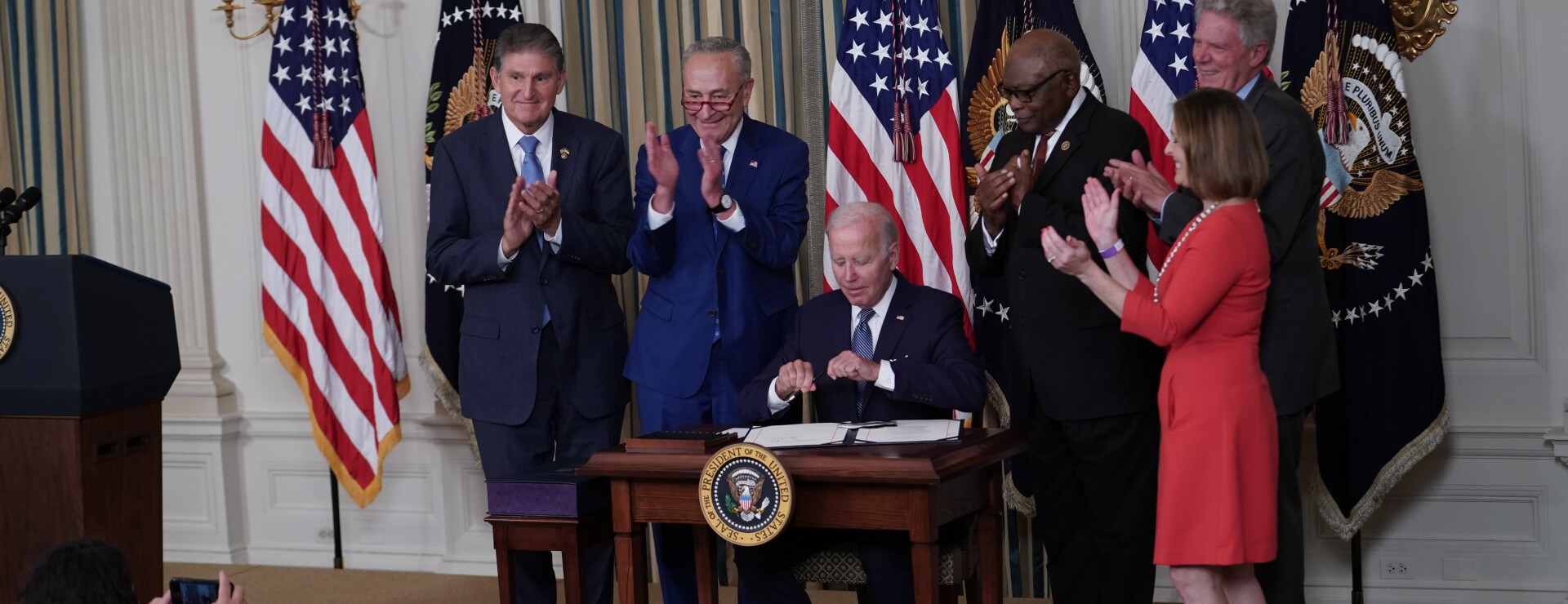 Lowering Profits Seen as Tactic to Ease New US 15% Corporate Tax